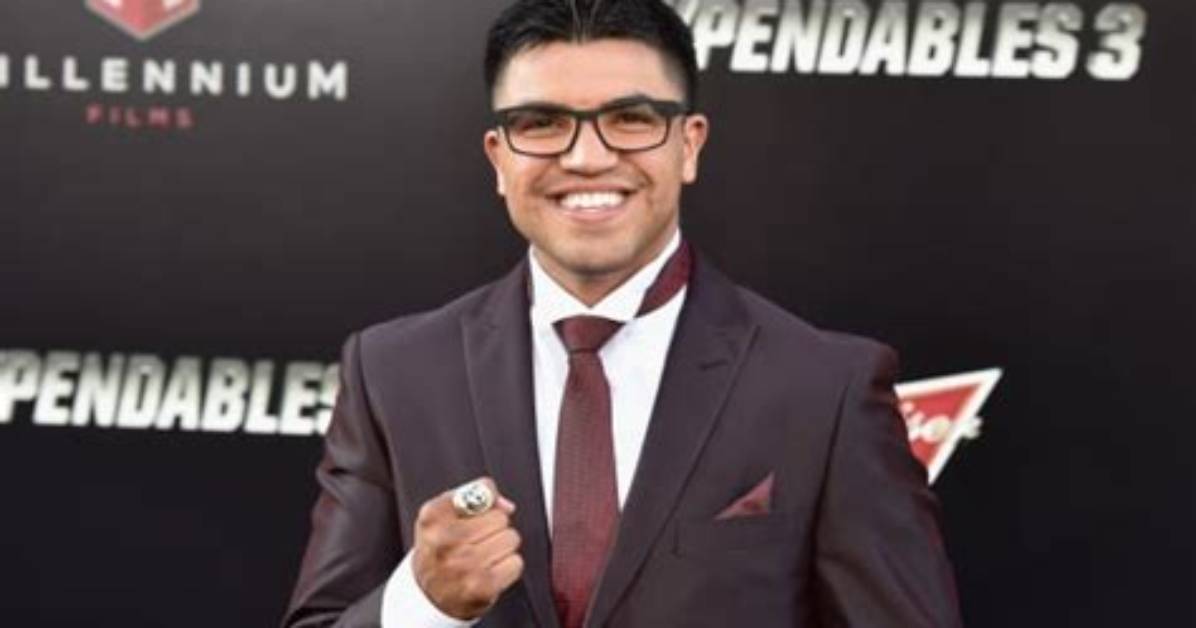 Victor Ortiz Net Worth, Income, Salary, Earnings, Biography
