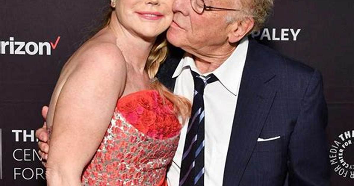 What Happened to Art Garfunkel? Wife Kim Garfunkel and Sons
