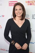 What Happened to Erica Hill (Cnn)? Salary, Legs, Husband, Age