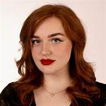 What Is Eleanor Neale’s Net Worth? Age, Boyfriend and Merch