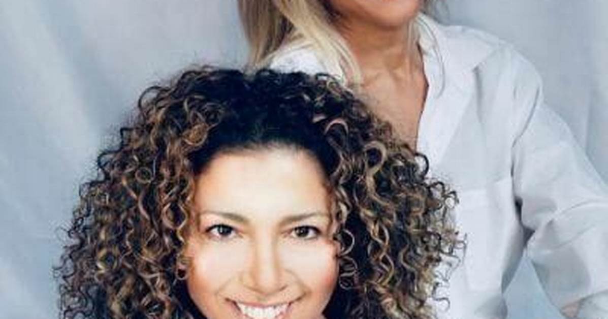 Who Are Linda Lewis Sister? Meet Dee and Shirley Lewis: Family and Net Worth