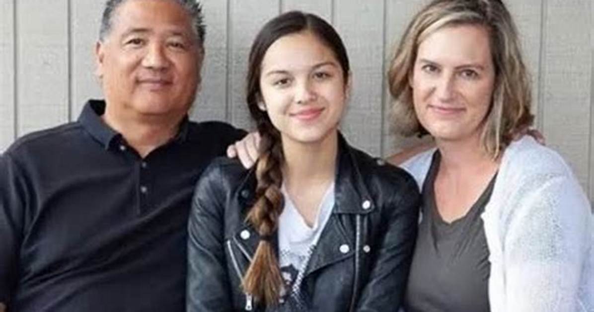 Who Are Olivia Rodrigo Parents? Ethnicity and Nationality