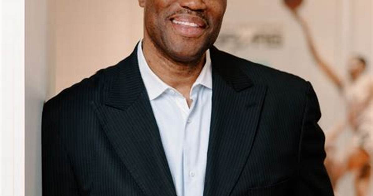 Who Are Sarah Robinson and David Robinson? Alice Robinson Parents Net Worth and Siblings