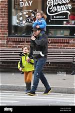 Who Are Sid Biggs & Lazlo Biggs? Photos of Jason Biggs and Jenny Mollen Children