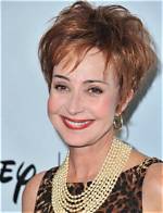 Who Is Annie Potts? Find Net Worth, Quote, Awards, Fact, Wiki