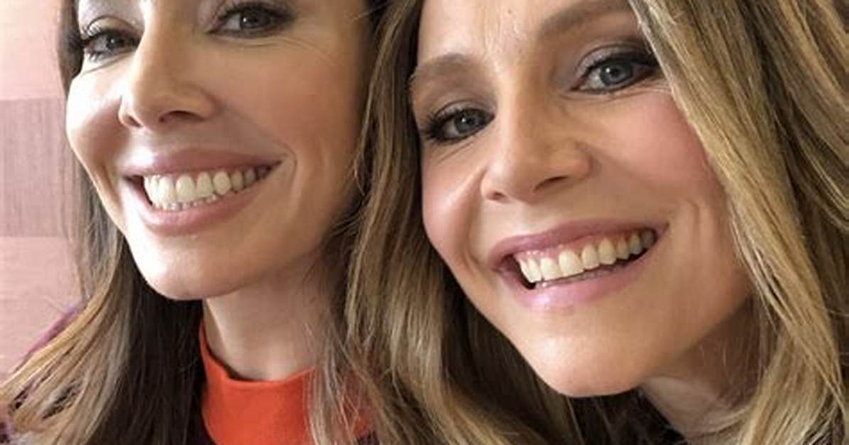 Who Is Ashley Cummings, Whitney Cummings Sister? Her Age, Net Worth & Husband