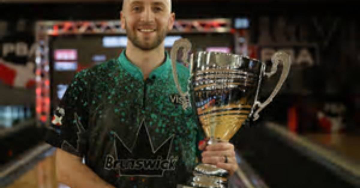 Who Is Bowler Graham Fach? Wikipedia and Age, Does He Have a Wife?