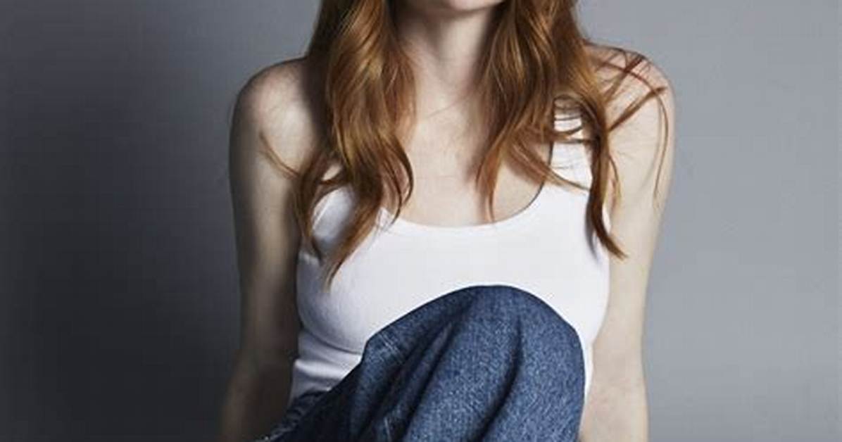 Who Is Ceara Coveney from Wheel of Time? Everything to Know About the Cast