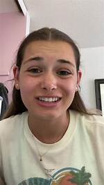 Who Is Croissant Woman Aka Croissantwoman on Tiktok? Find Her on Instagram