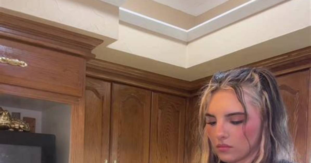 Who Is Justchesslee Tiktok? Look at Chelsie Gleason Standing up to a Man in the Gym
