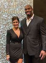 Who Is Leigh Costa? Tyron Smith Wife or Girlfriend – More on His Parents