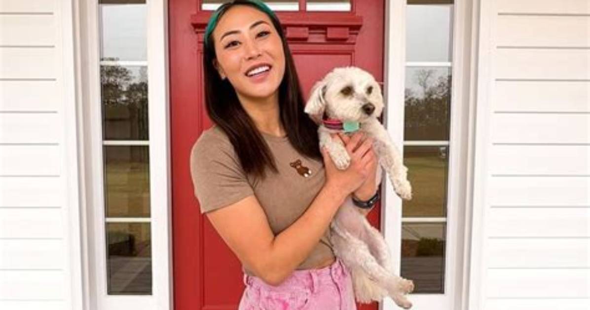 Who Is Lizzy Capri? Wiki, Bio, Age, Height, Weight, Measurements, Net Worth, Boyfriend, Early Life, Facts