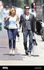 Who Is Perry Farrell’s Wife, Is He Gay and Does He Have Children?