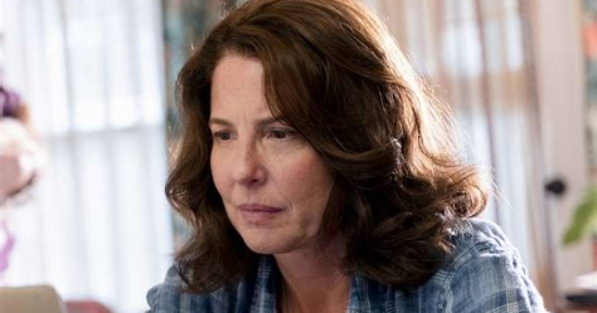 Who Is Robin Weigert and Why Do Fans Think She Is a Lesbian?