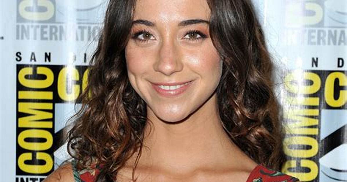 Who Is Stella Maeve (The Magicians Actress) & Does She Have a Boyfriend?