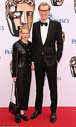 Who Is Stephen Merchant Wife Mircea Monroe? Everything on His Partner and Married Life