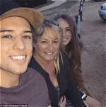 Who Is Taylor Henderson Girlfriend? Parents Cameron Henderson and Sonja Henderson and Net Worth