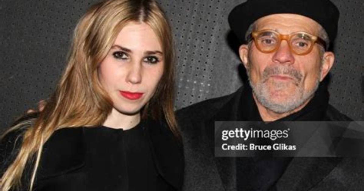 Who Is Zosia Mamet’s Father?