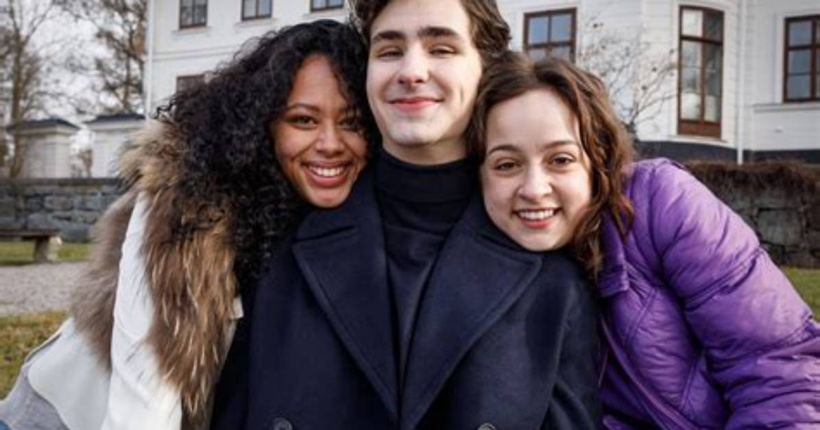 Young Royals: How Old Is Nikita Uggla? Meet the Actress on Instagram